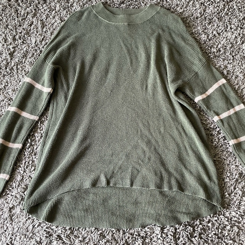 American Eagle Green Sweater